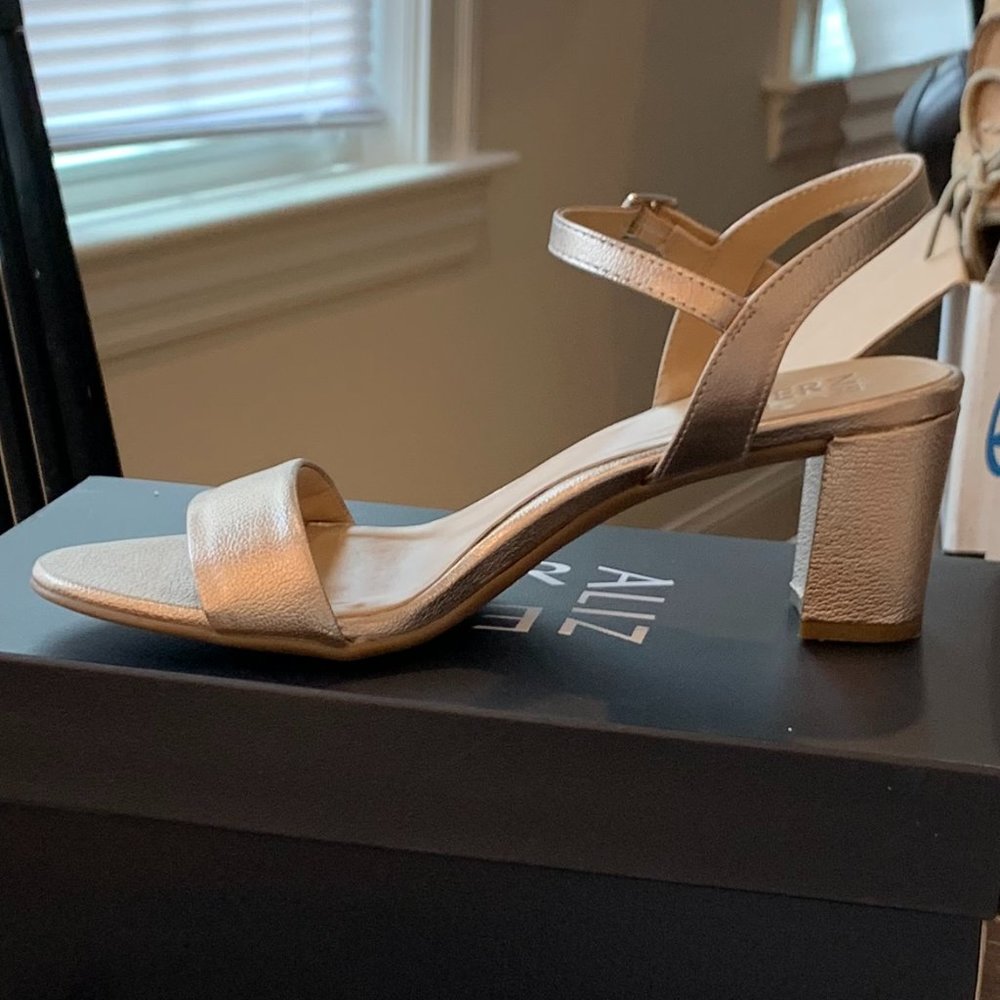 Naturalizer Sandals Bristol Warm Silver